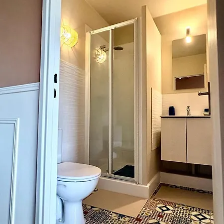 شقة L'azuree - Cosy - Proche Plage, Centre Ville, Hippodrome كانيو سور مير